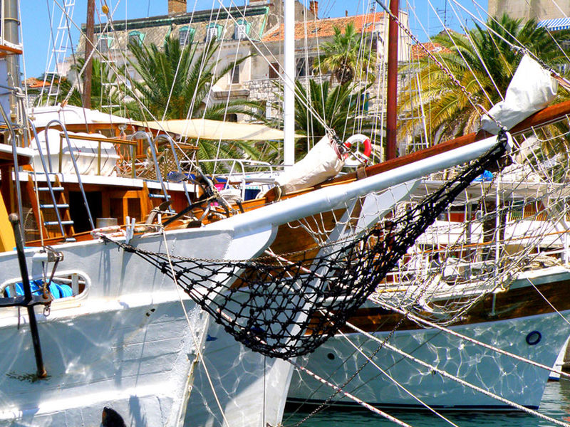Croatia boat rental - Dalmatian wooden boat tours